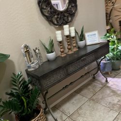Entry table