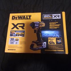 DeWalt XR 20v 3 Speed Impact Driver Kit