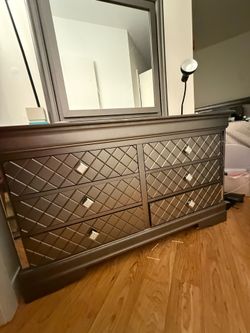 Dresser with mirror and led light