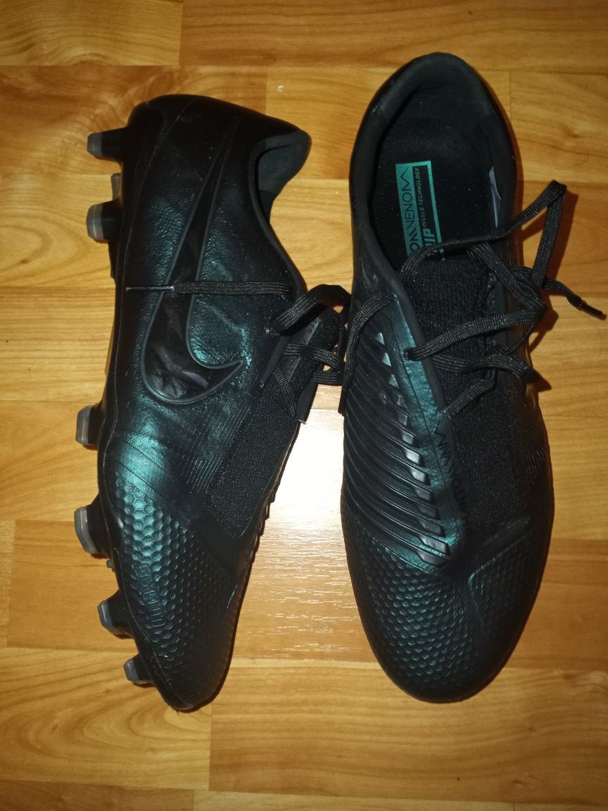 Nike Phantom Venom Elite