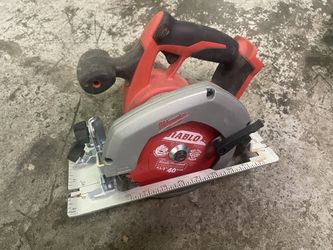 M18 18-Volt Lithium-Ion Cordless 6-1/2 in. Circular Saw 