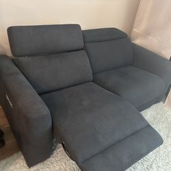Reclinable & Adjustable Couch.