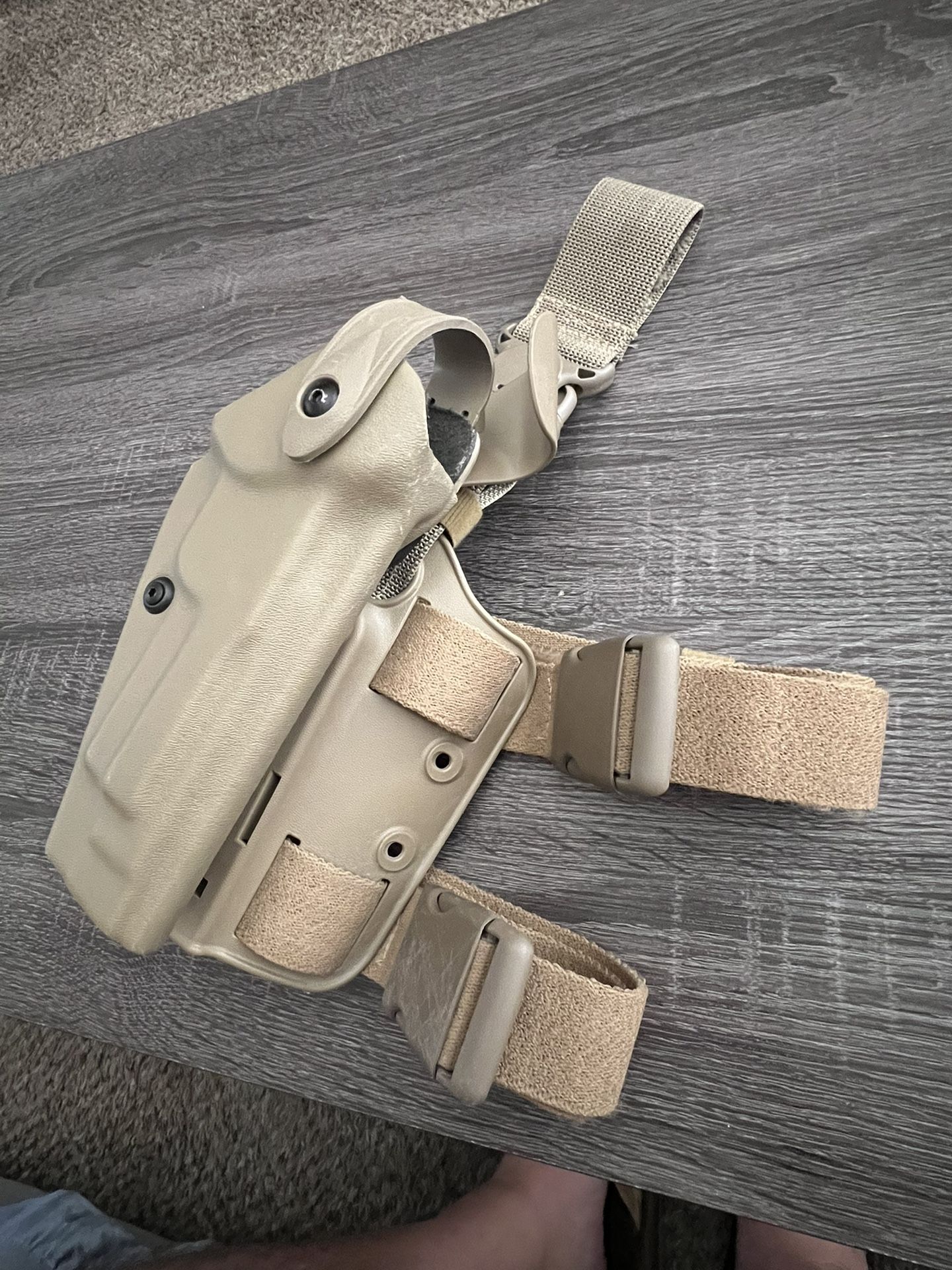 Safariland Level 2 Holster Drop Down (Beretta 92) for Sale in Las