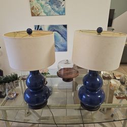 2 Blue Lamps