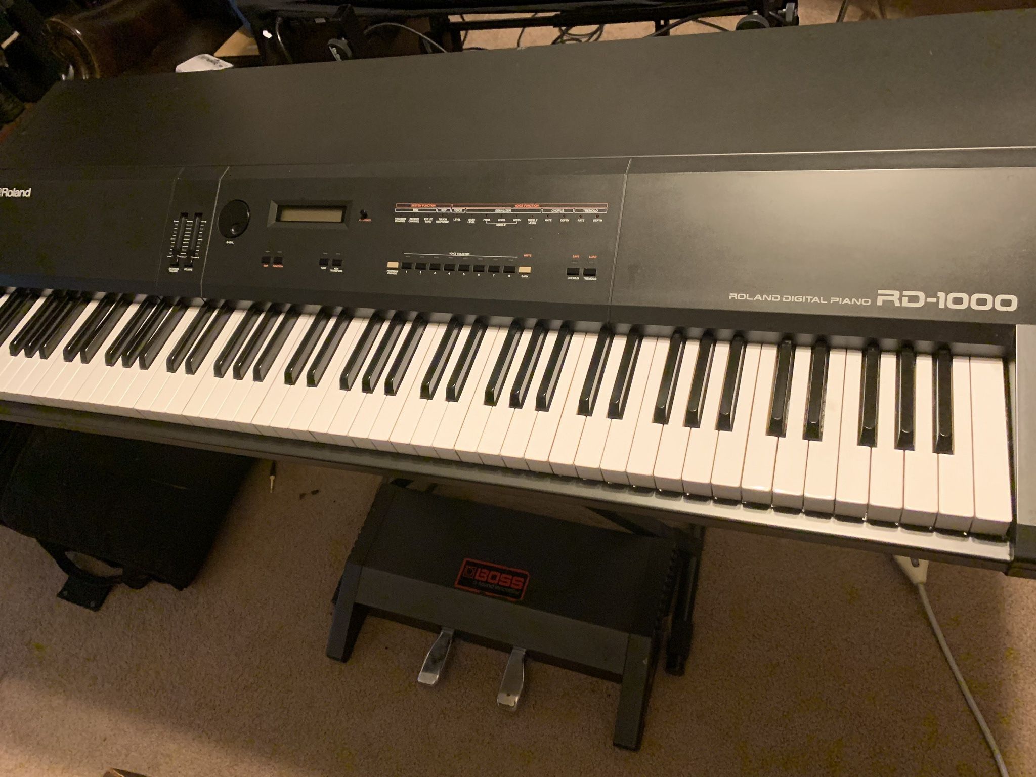 Roland RD 1000