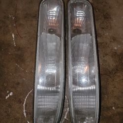 Chevy Light 2000 Clear Corners 