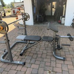 Weight Set - Golds Gym