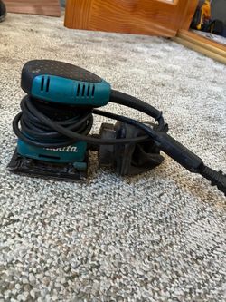 Makita Palm sander