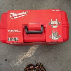 Milwaukee Bodygrip Multi-based Router Kit