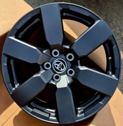 2026 TOYOTA RAV4 RIMS OEM NEW.......( 18" INCH )