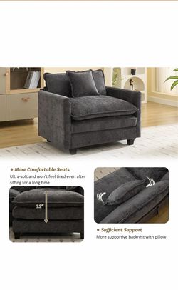 Brand new accent chair