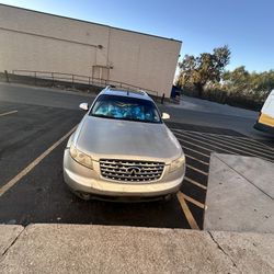 2004 Infiniti Fx35
