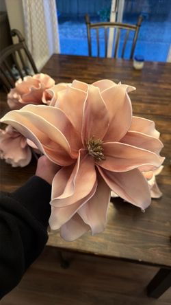 Pink Flowers - 6 Stems