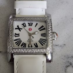 Ladies Stunning Diamond Cased watch