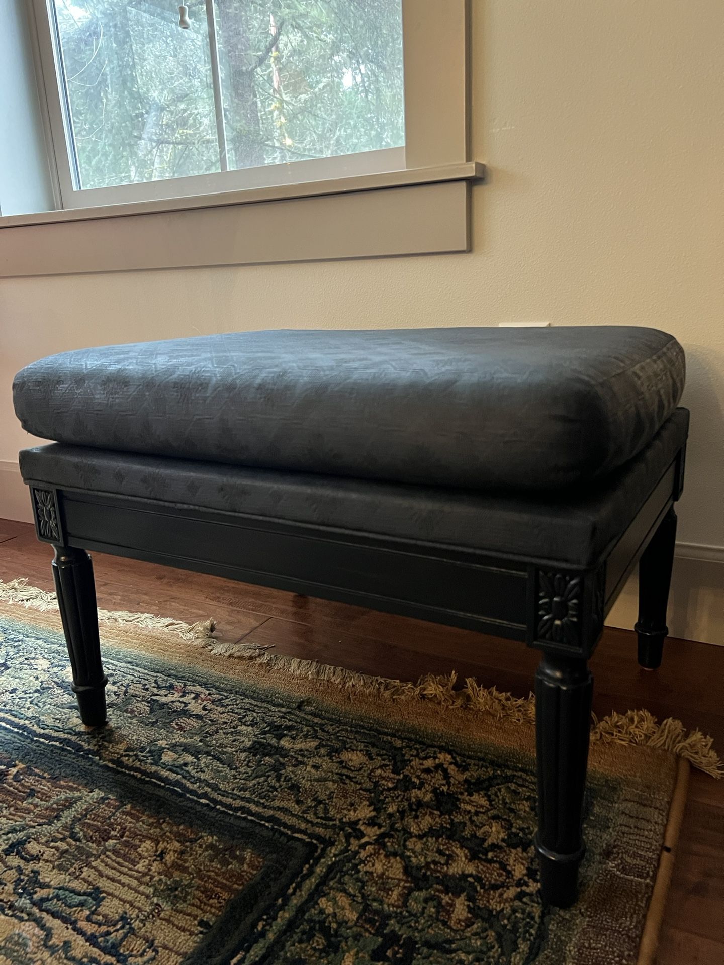 Black Foot Stool/Ottoman