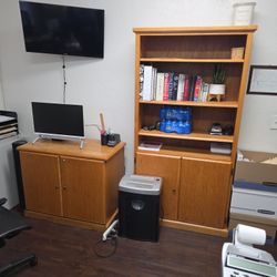 Oakwood DESK And Cabinet 