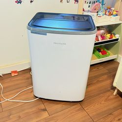 Frigidaire Portable AC
