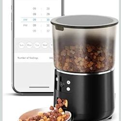 Automatic Cat Feeder with Camera, Scheduled Automatic Pet Feeding Machine, Smart App Remote Monitoring, 4L Large Capacity Dog Food Dispenser