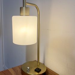 Modern Gold Table Lamp with Dimmer, Outlets, and USB Ports – Like New!