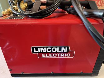 Lincoln 140HD Welder