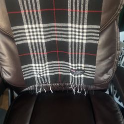 Burberry scarf Offer