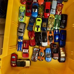 200 Hot wheels Cars - All In Just Like New Condition 