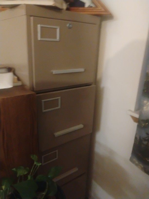 Four Drawer filing Cabinet