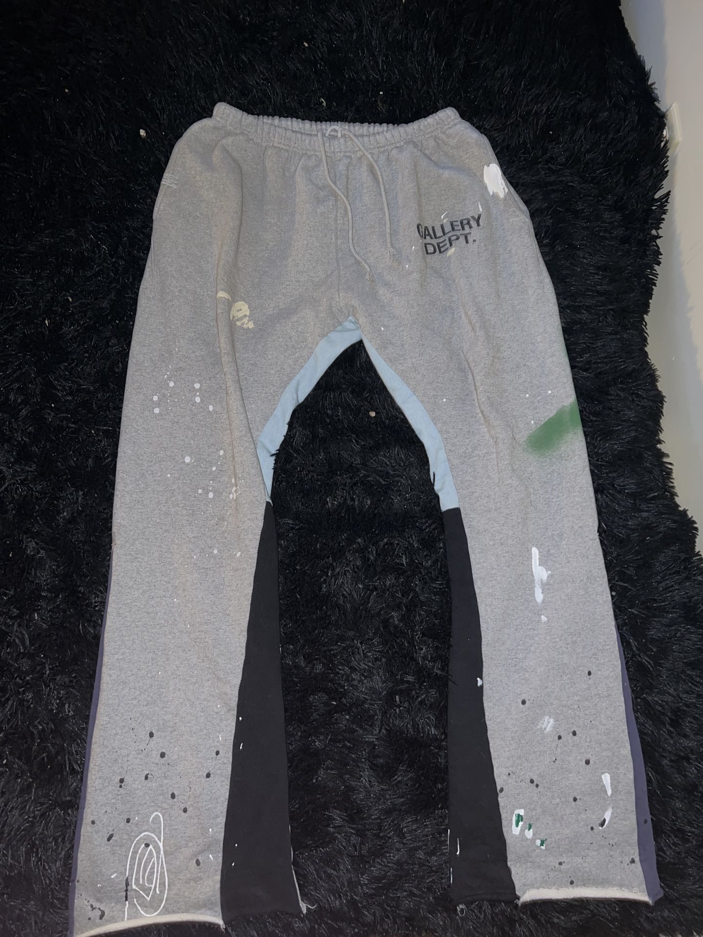Gallery Dept Painted Flared Sweatpants – Heather Grey (DL-F-2120P)