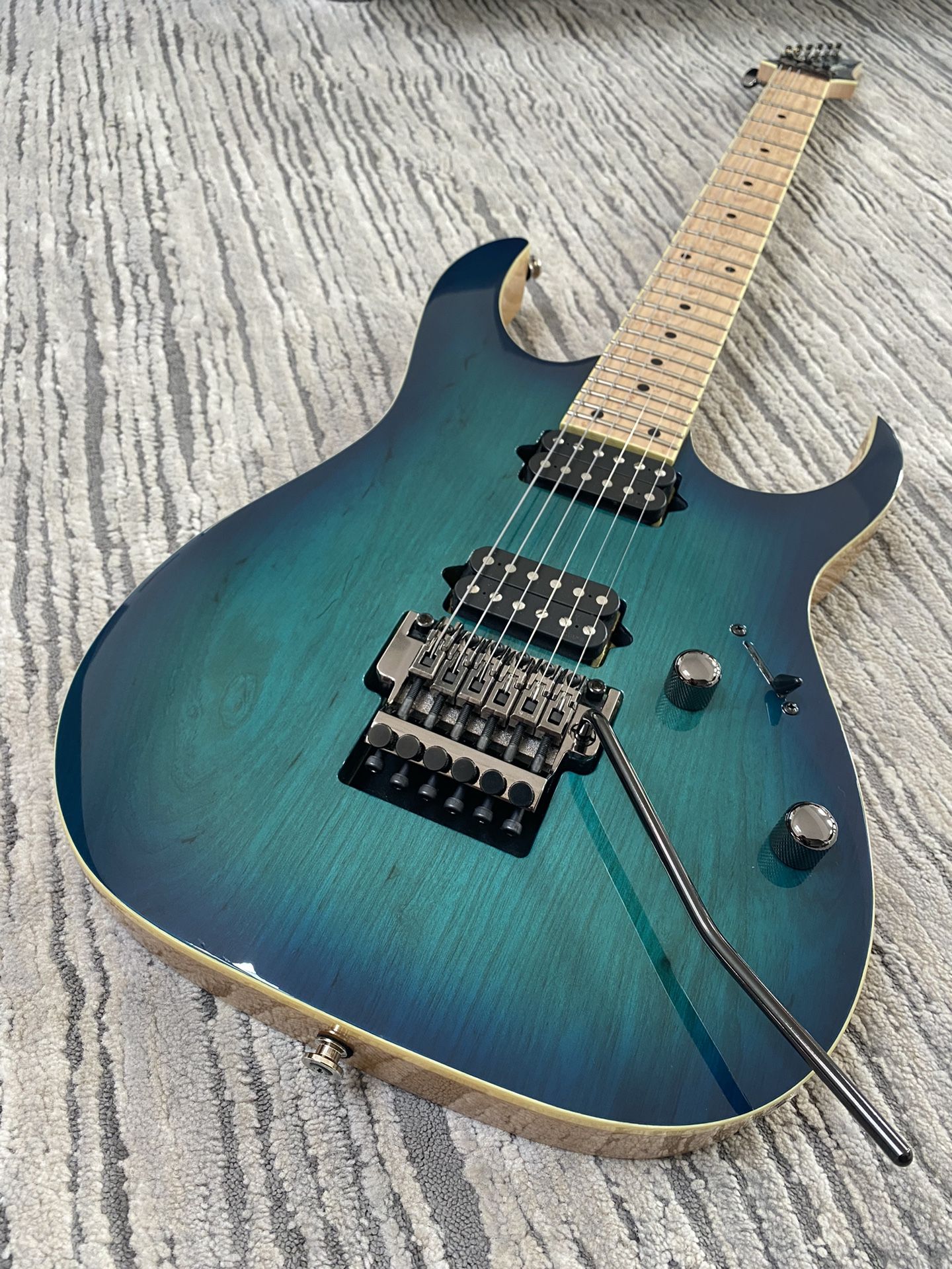 FS/FT: Ibanez Prestige RG652 MIJ Electric Guitar