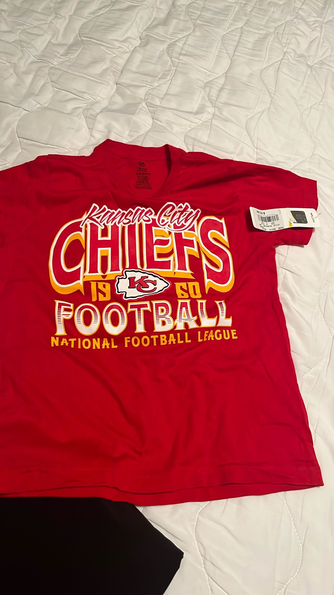 KC Chiefs NFL  Medium 8/10 Boys TShirt ( New W/Tag)