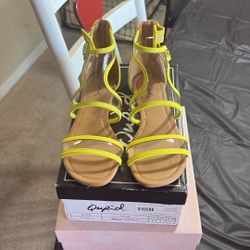 Quipus Flats Brand New