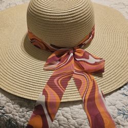 Floppy Beach Hat