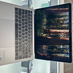 Apple macbook pro 13