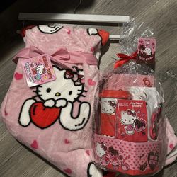 Hello Kitty valentines blanket and gift set