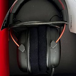 HYPERX Cloud II Gaming Headset for PC & PS4 & Xbox One, Nintendo Switch - Red