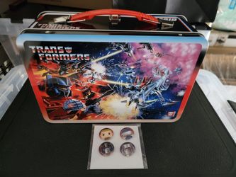 Lunchbox & Pins (Transformers/GIJOE Theme)