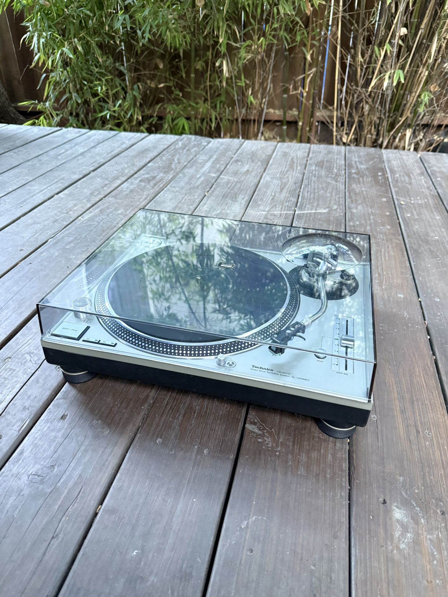 Technics SL1200 MK5 Turntable — Excellent Condition