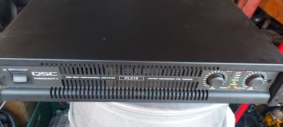 QSC Powerlight 2 PL218 Professional Power Amplifier