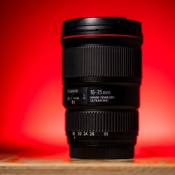 Canon EF 16-35 F4