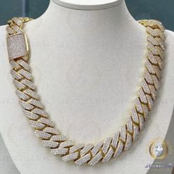 Gold Moisannite 20mm chain