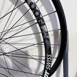 DT Swiss M1900 29 BOOST Wheelset 12 x 148 R 15 x 110 F