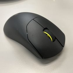 Brand New Corsair Sabre V2 Pro Ultralight Wireless 