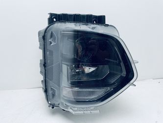 2019-2020 HYUNDAI SANTA FE RIGHT PASSENGER SIDE HEADLIGHT HALOGEN OEM