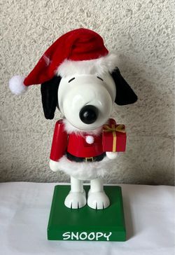 Snoopy Christmas Nutcracker