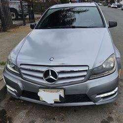 Mercedez benz 2013 Salvage