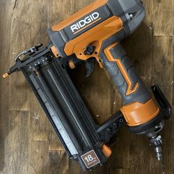 18-Gauge RIGID pneumatic Brad Nailer -For parts