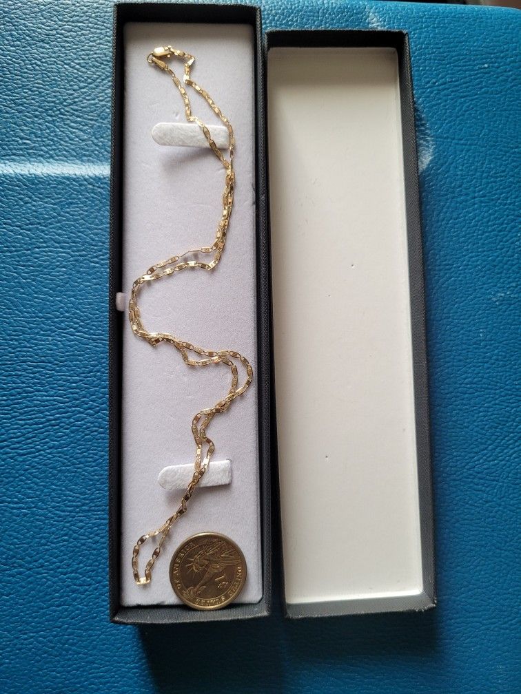 14k GOLD necklace/ Chain