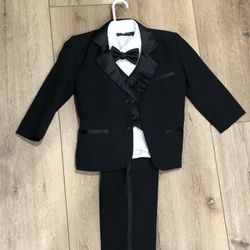 4T Suit and Shoes
