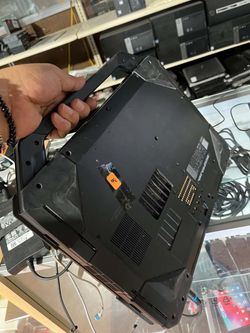 Dell 5414 laptop rugged laptop  I5-6300 @ 2.40 ghz 8gb Ram  240Gb SSD  WIN  10 pro. Nothing wrong  Our operation days: Monday to Friday from 10am to 5