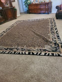 Cheetah payter area rug